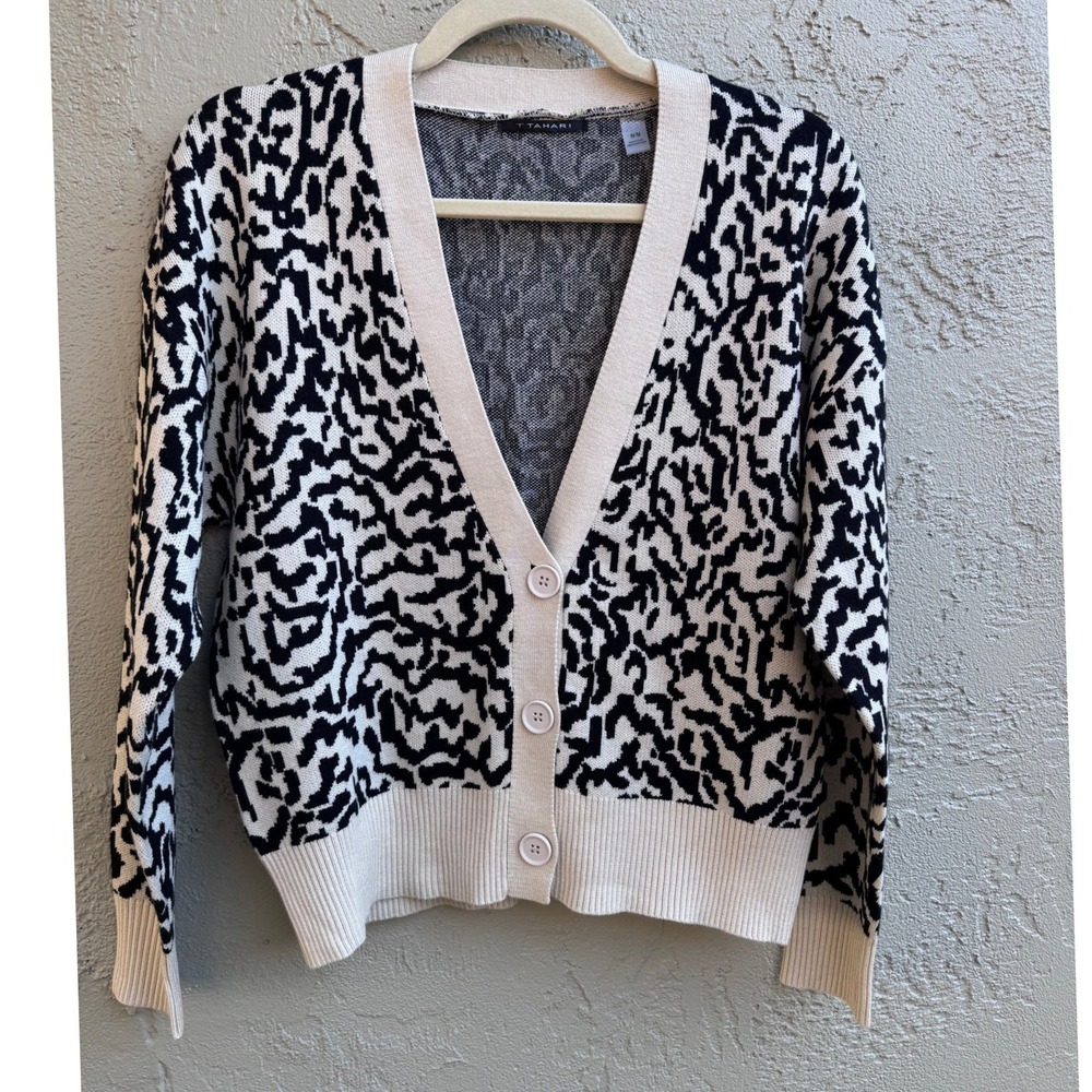 T Tahari Black White Leopard Preppy Button Up Cardigan Sweater MEDIUM Layering